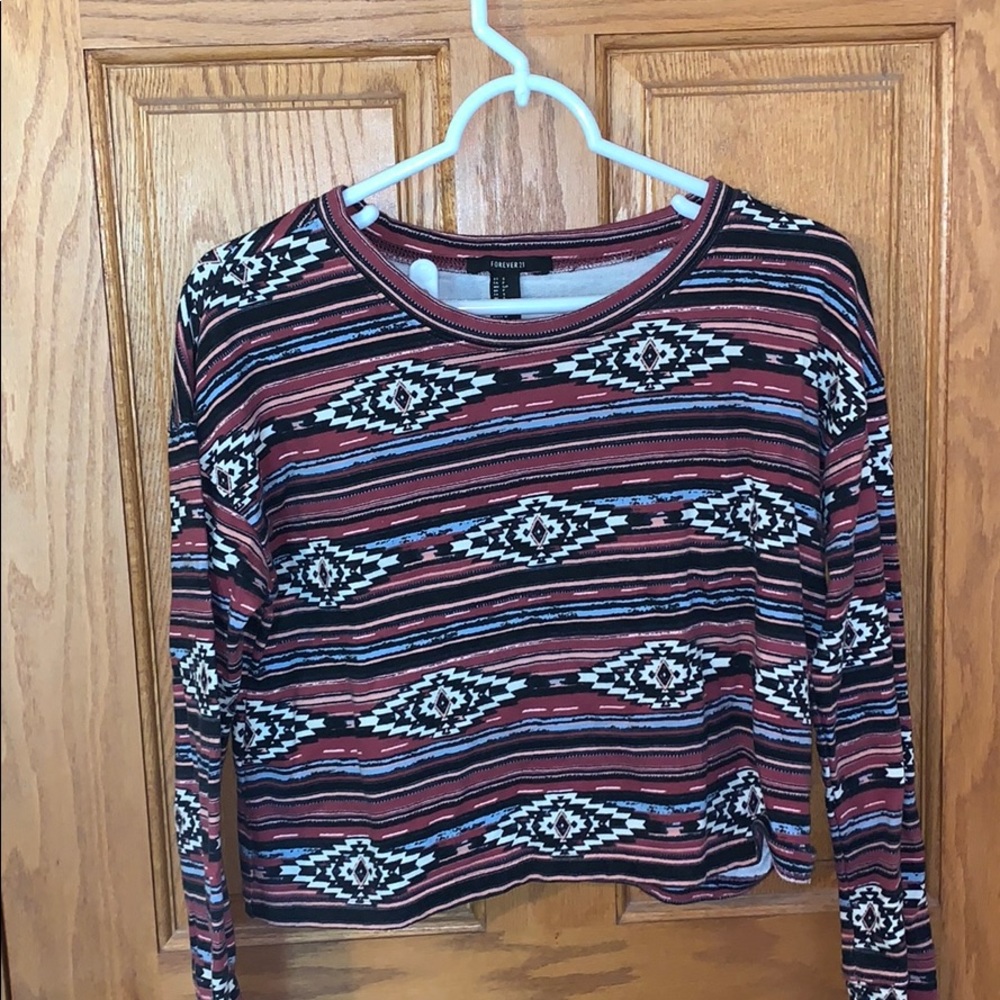 Long sleeve crop top